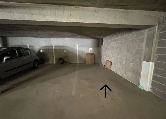 Lumineux 4 Couchages, Balcon, Parking - - Fr-1-224c-344 *